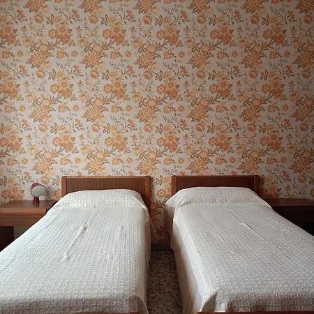 Apartment Se069 - Senigallia, Ampio Quadrilocale Comodo Ai Servizi Senigallia